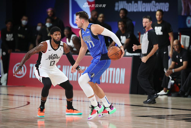 更多的直接 更多的直接